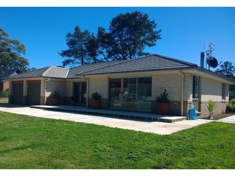 13 – 17 Camden Street, Wingello NSW 2579