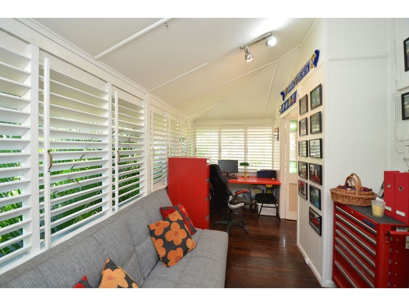 31 Eleventh Avenue, Railway Estate QLD 4810