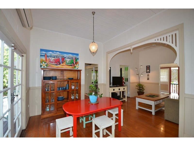 31 Eleventh Avenue, Railway Estate QLD 4810