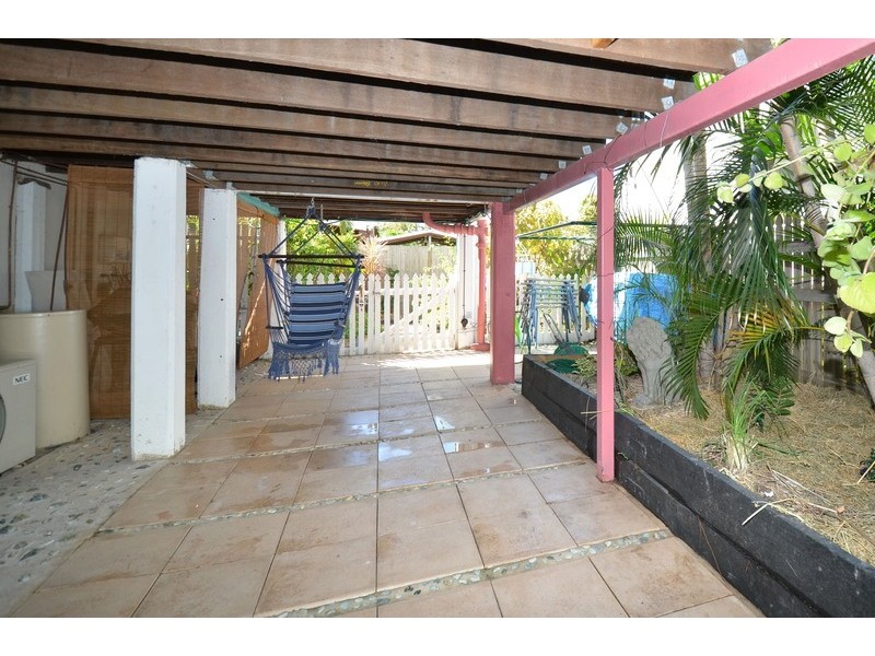 31 Eleventh Avenue, Railway Estate QLD 4810