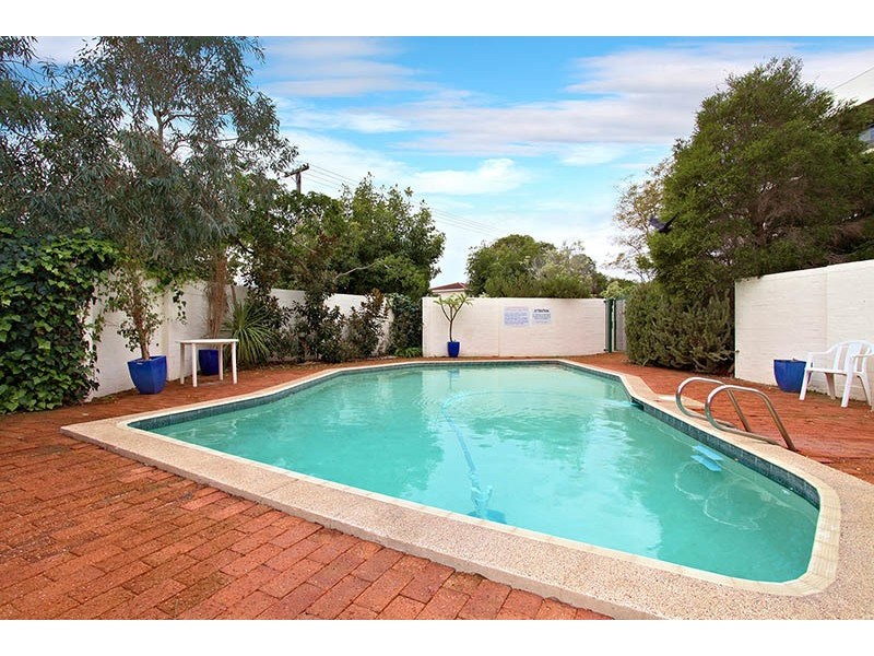 27/22 King George St, Victoria Park WA 6100