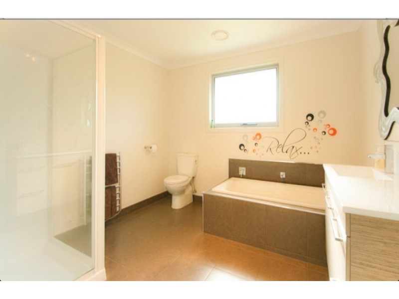 80 Cornwall Road, Acacia Hills TAS 7306