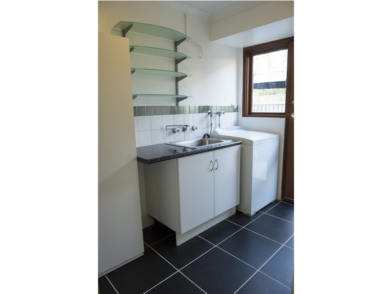 675 Traylen Road, Stoneville WA 6081