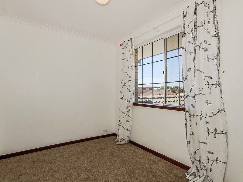 12 Grigo Close, Safety Bay WA 6169