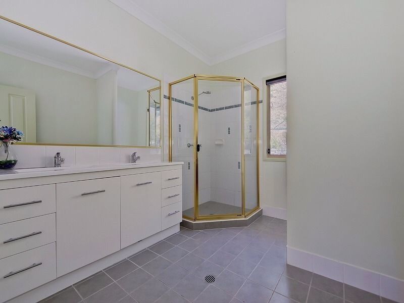 77B Waterfall Drive, Wongawallan QLD 4210