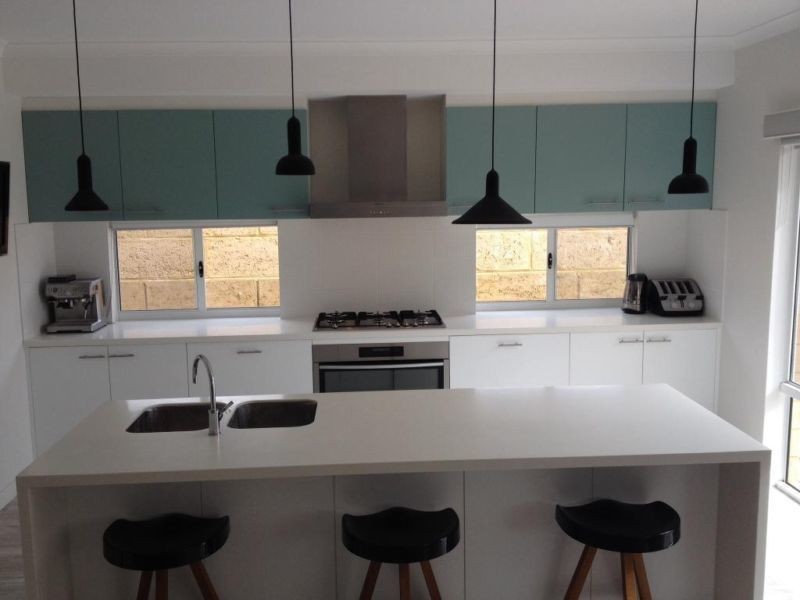 3 Lakeway Retreat, Dawesville WA 6211