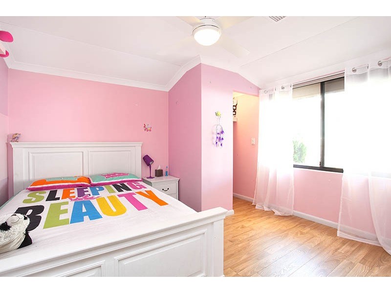 71 Abbotswood Drive, Landsdale WA 6065