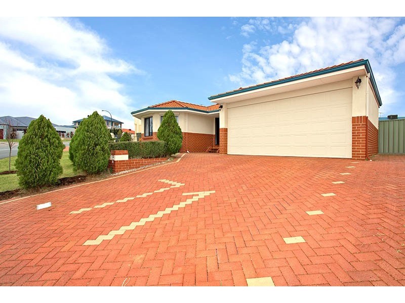 71 Abbotswood Drive, Landsdale WA 6065