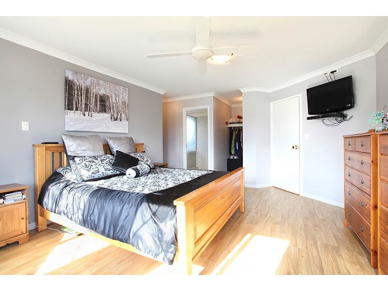 71 Abbotswood Drive, Landsdale WA 6065