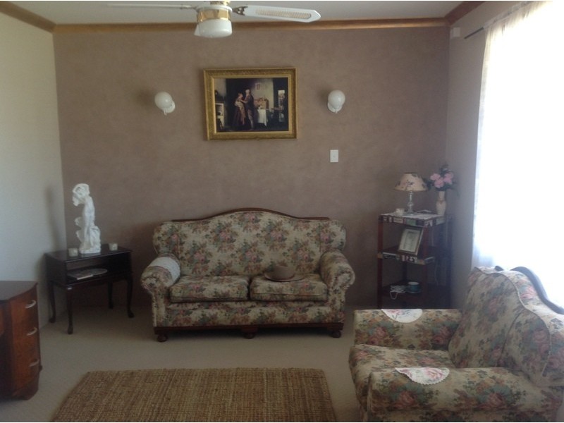 4A Owen Avenue, Falcon WA 6210