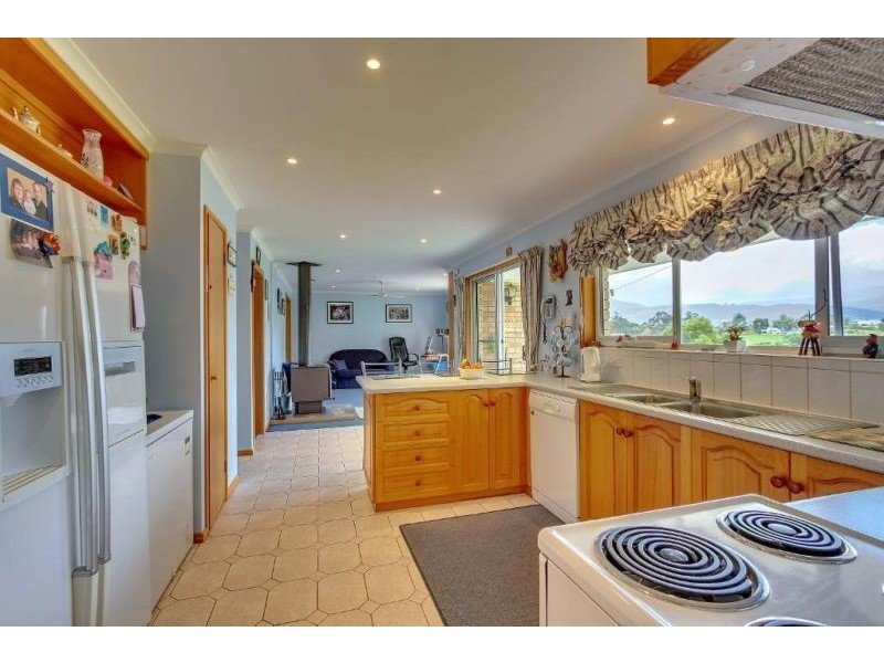 2353 Huon Highway, Huonville TAS 7109