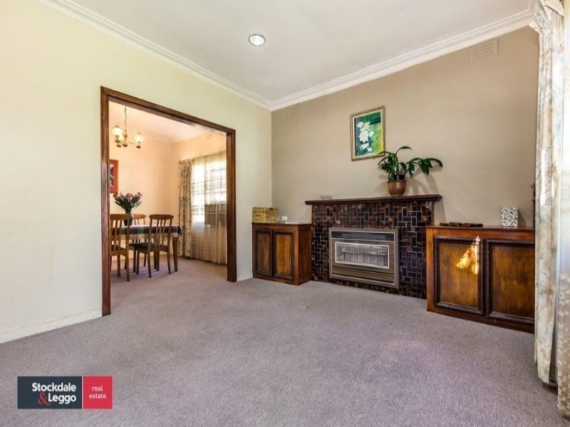 39 Koonung Road, Blackburn North VIC 3130