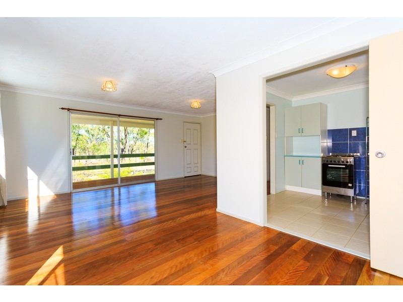 135 Vass Road, Etna Creek QLD 4702