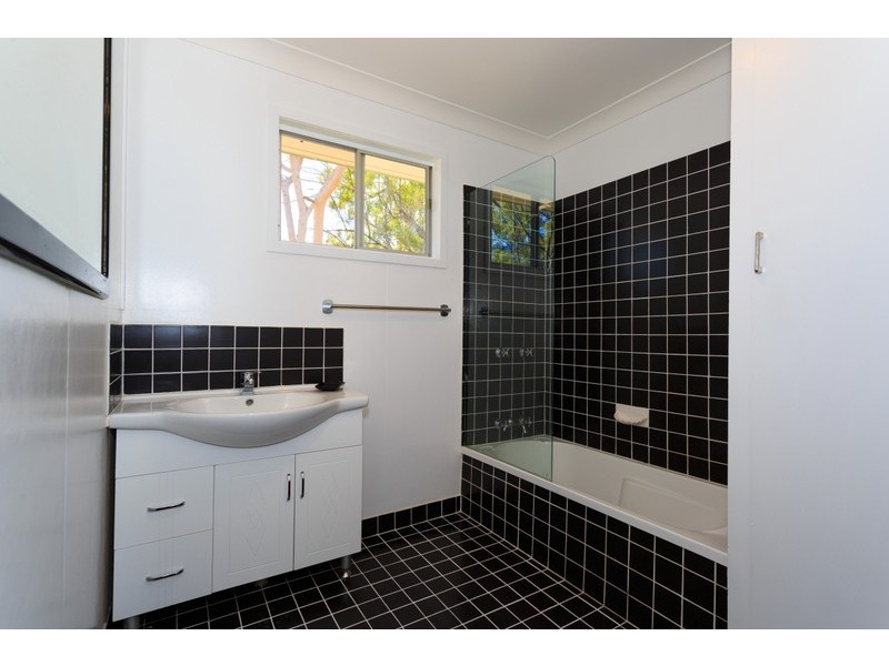 135 Vass Road, Etna Creek QLD 4702