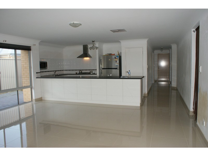 16 Pricklybark Street, Harrisdale WA 6112