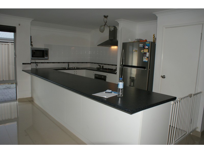 16 Pricklybark Street, Harrisdale WA 6112