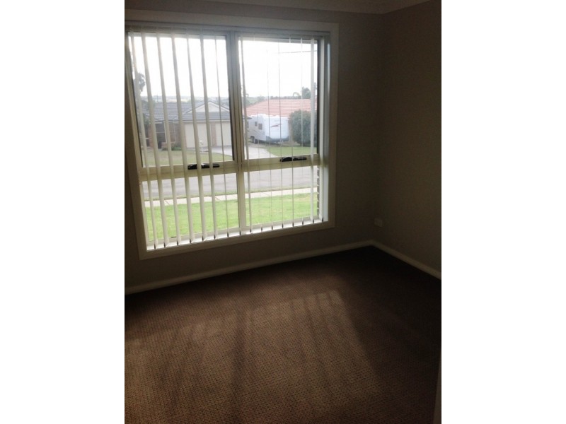 1 Redgrove Court, East Branxton NSW 2335