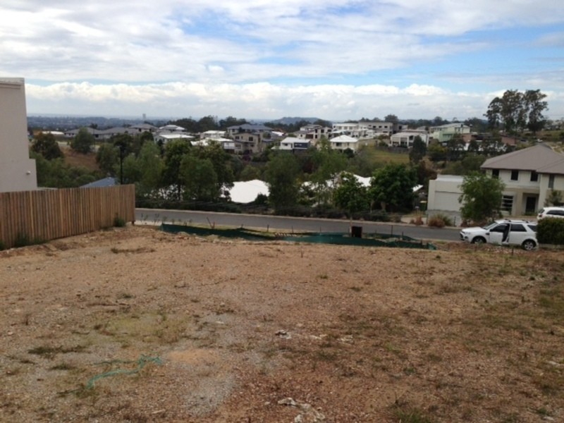 20 Skyburnett Street, Reedy Creek QLD 4227