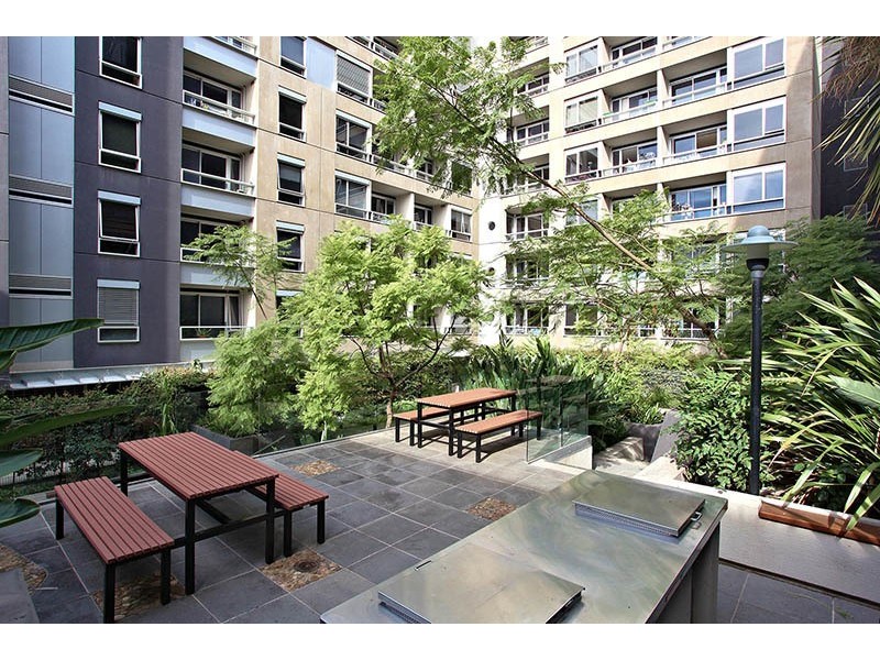 913/1 Bouverie Street, Carlton VIC 3053