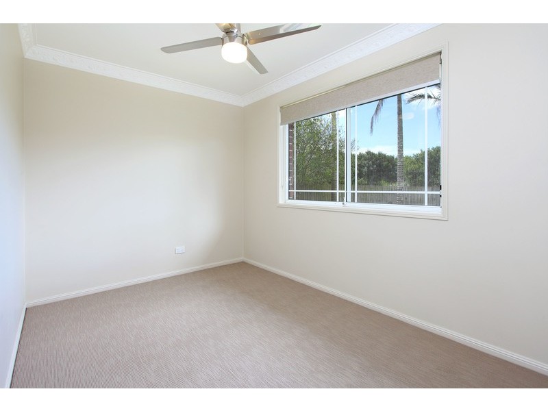 11 Springfield Crescent, Parkinson QLD 4115