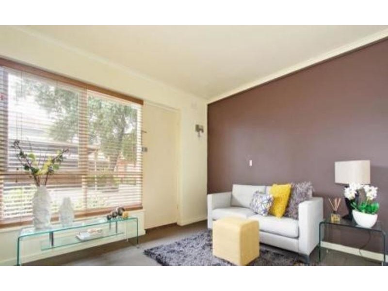 9/8 Robert Street, Elwood VIC 3184