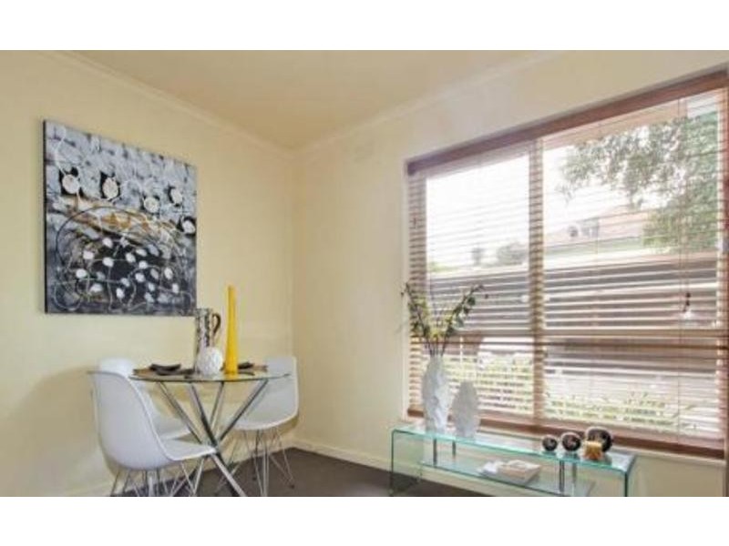 9/8 Robert Street, Elwood VIC 3184