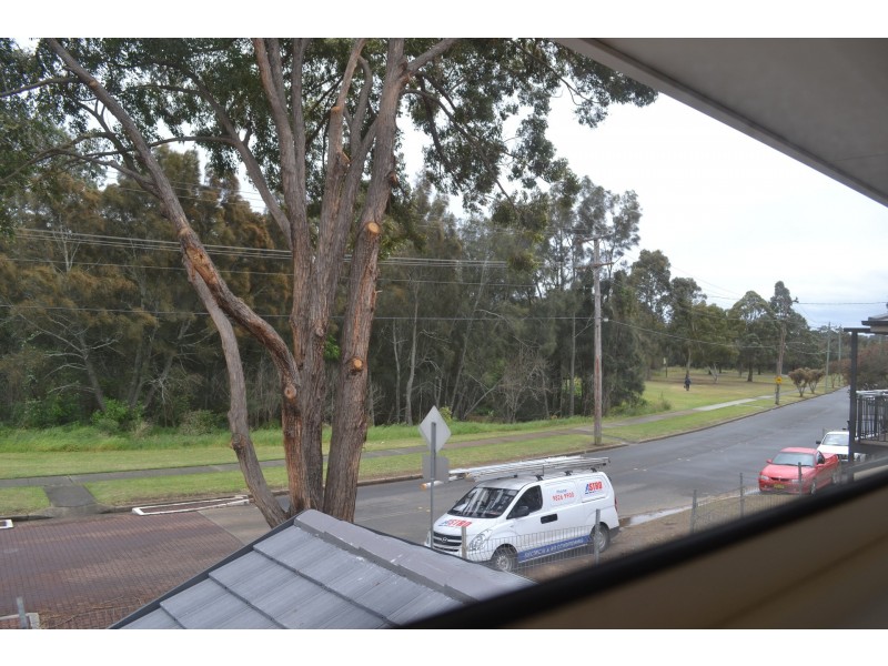 2 Lamont Place, Cartwright NSW 2168