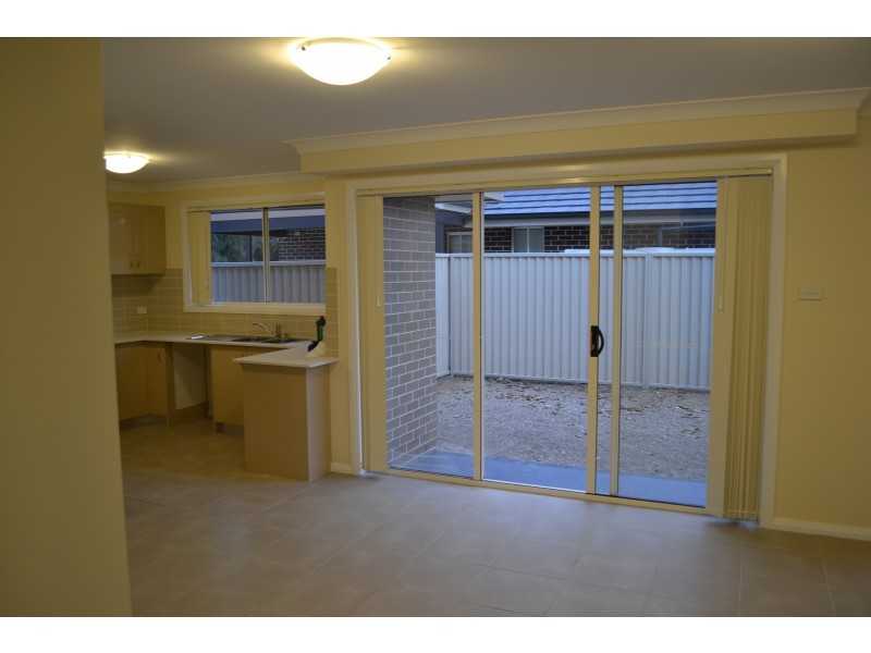 2 Lamont Place, Cartwright NSW 2168