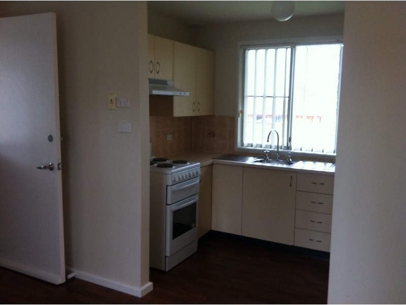 5 Nathan Pl, Lake Haven NSW 2263