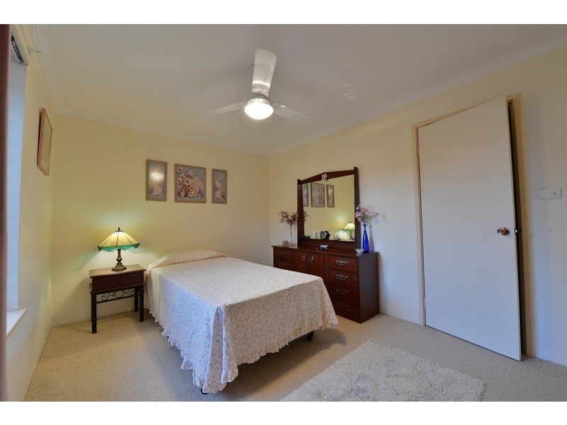 2/11  Salmon Close, West Busselton WA 6280