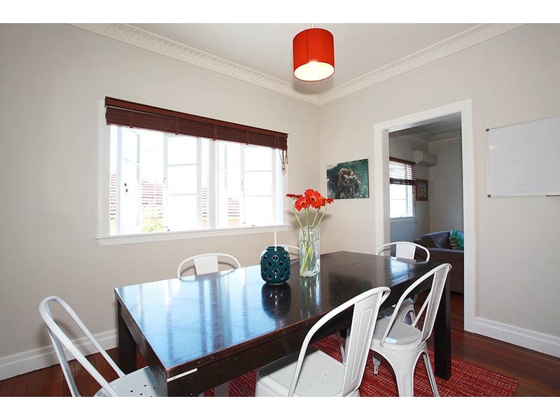 95 Boundary Road, Camp Hill QLD 4152