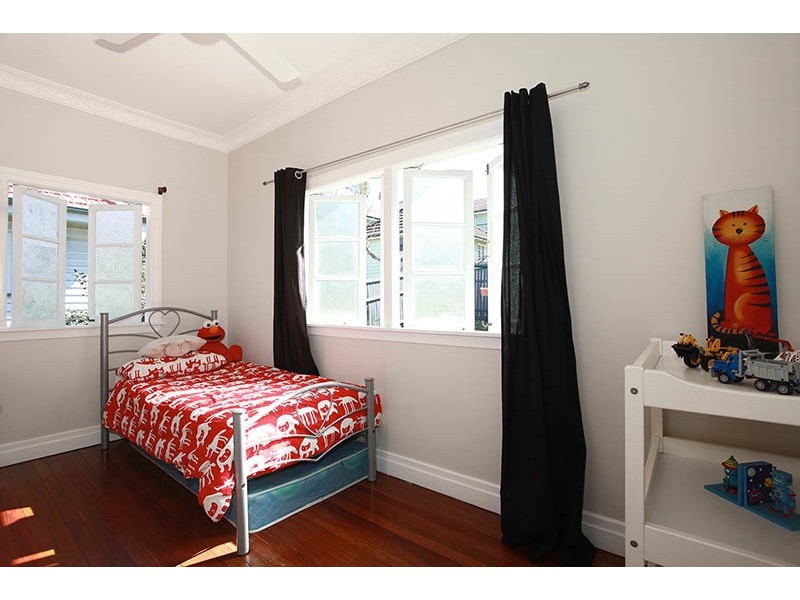 95 Boundary Road, Camp Hill QLD 4152