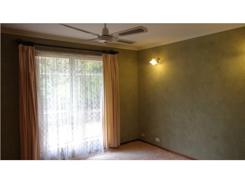 8 Temby Court, Greenwith SA 5125