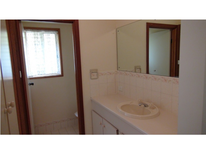 8 Temby Court, Greenwith SA 5125