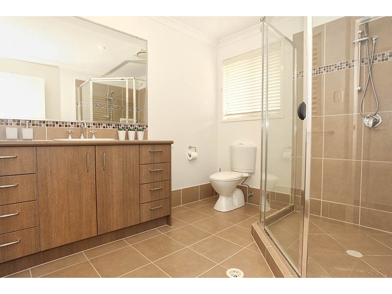 18 Coronata Crescent, Narangba QLD 4504