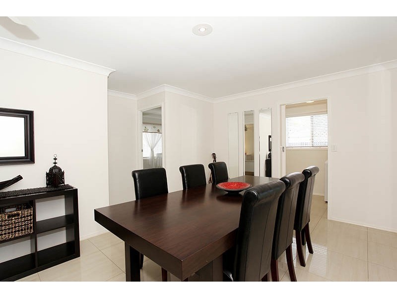 28 Burrabi St, Bald Hills QLD 4036