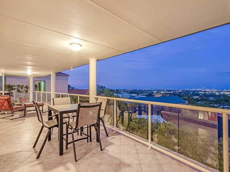 126 Armstrong Way, Highland Park QLD 4211