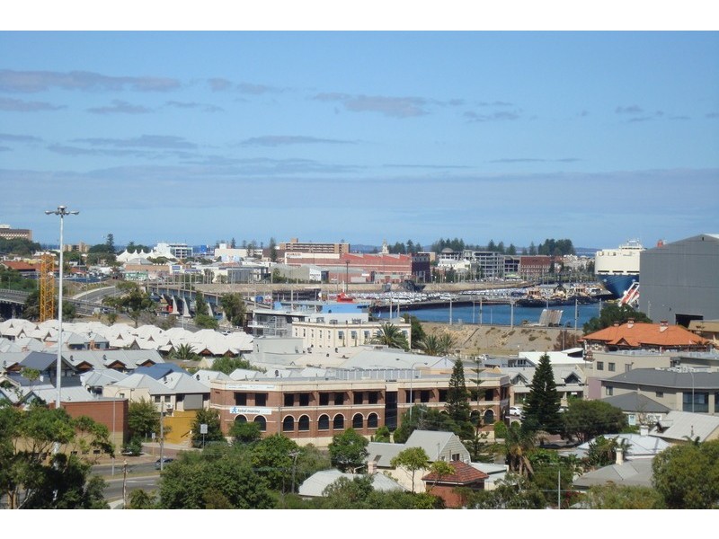 61/21 Harvest Road, North Fremantle WA 6159