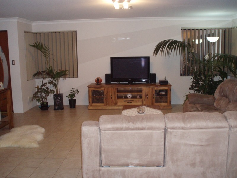 81 Rangeview Road, Landsdale WA 6065