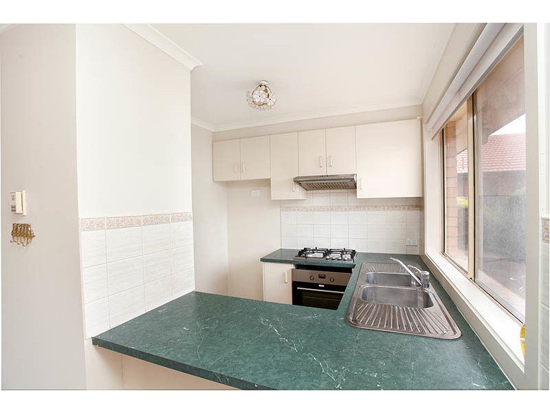 2/19 Reserve Road, Hoppers Crossing VIC 3029