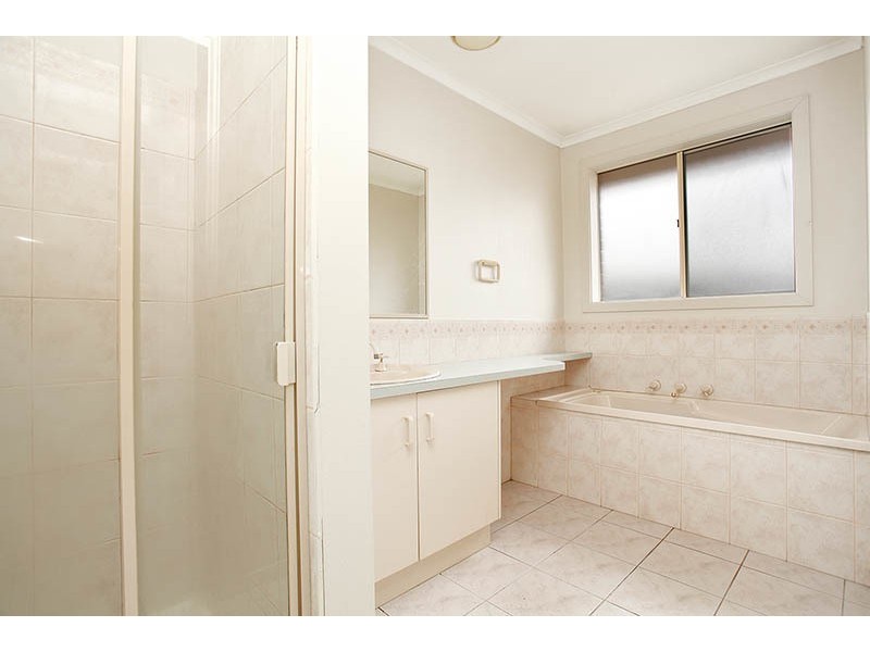 2/19 Reserve Road, Hoppers Crossing VIC 3029