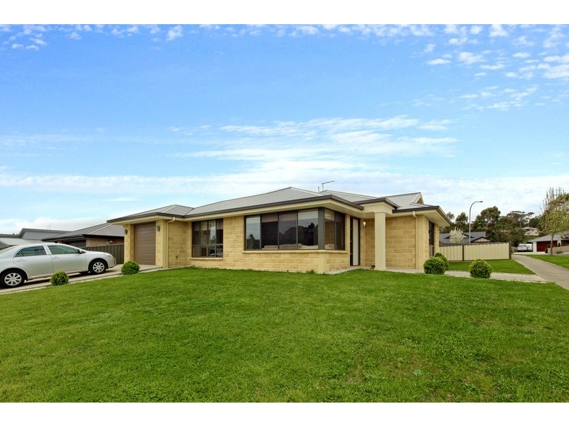 10 Jiloa Way, Don TAS 7310