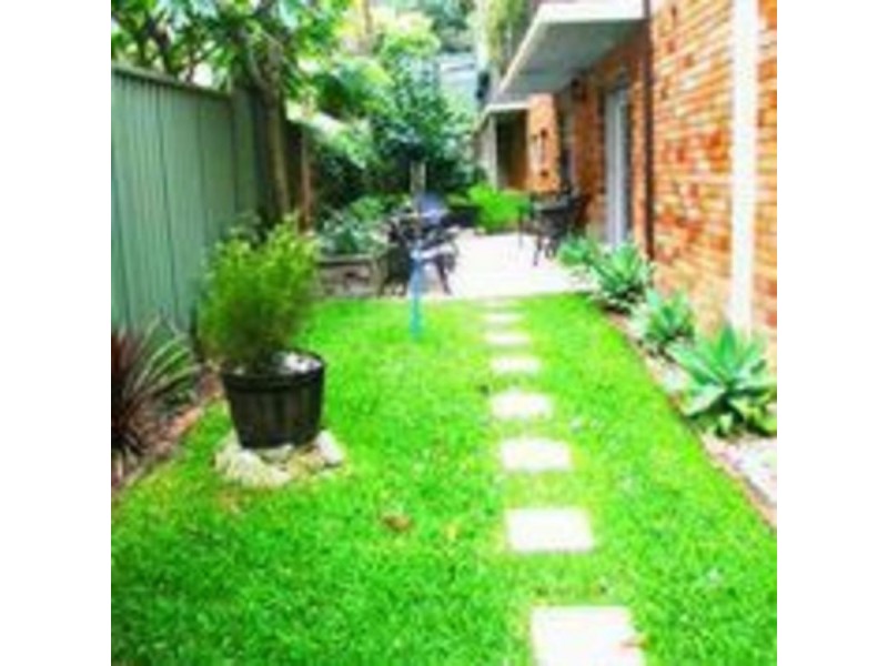 1/6 Holborn Avenue, Dee Why NSW 2099