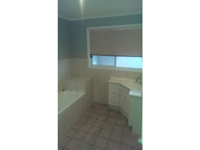 10 Tarnagulla Road, Inglewood VIC 3517