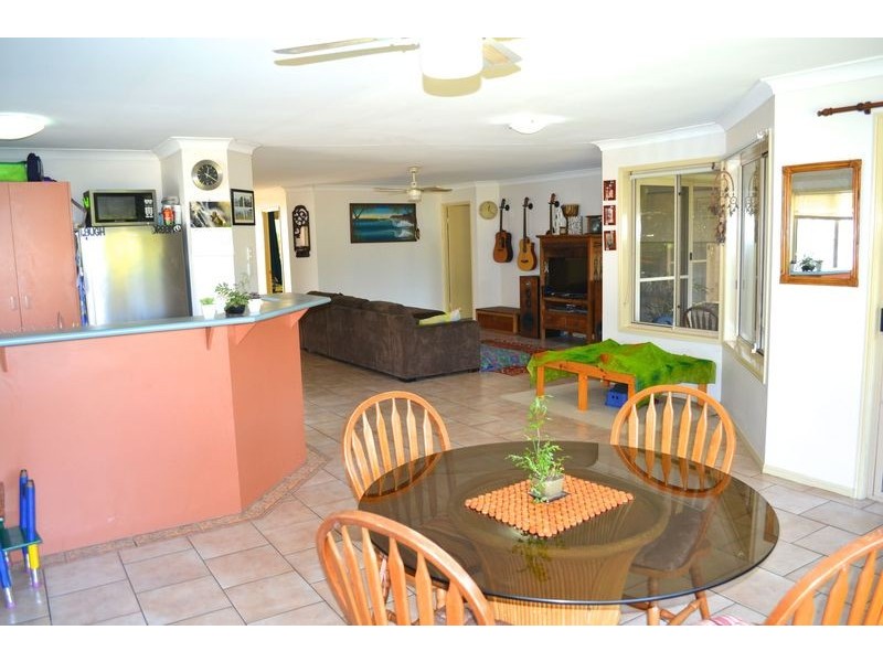8 Muskheart Circuit, Pottsville NSW 2489