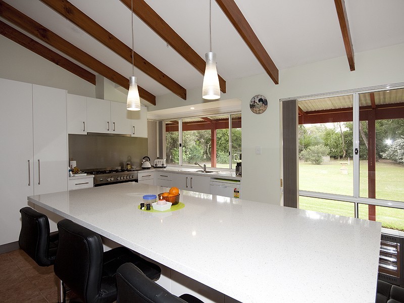 Oakford WA 6121