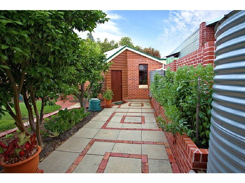 11 Stanley Street, Mount Lawley WA 6050