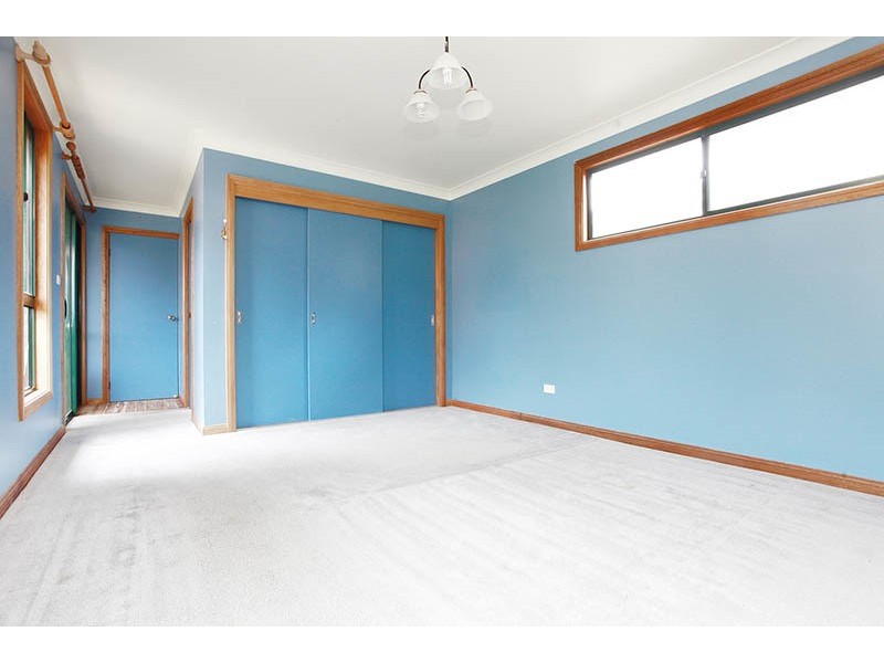 52 Bass Road, Wentworth Falls NSW 2782