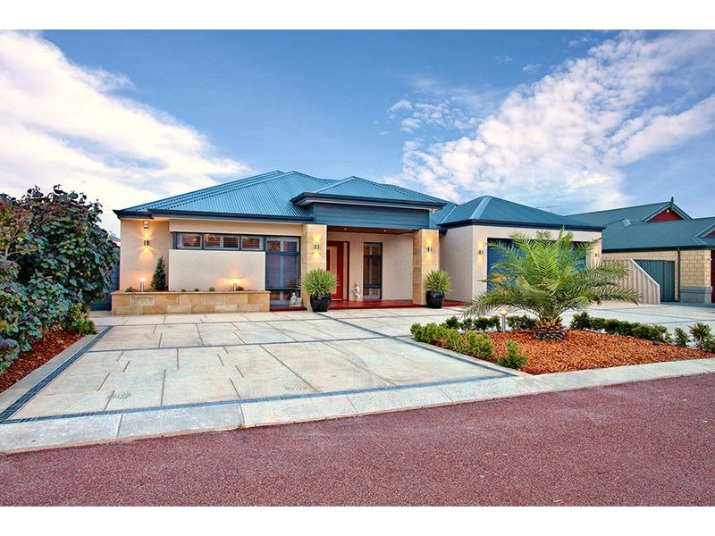 303 Tapper Road, Atwell WA 6164