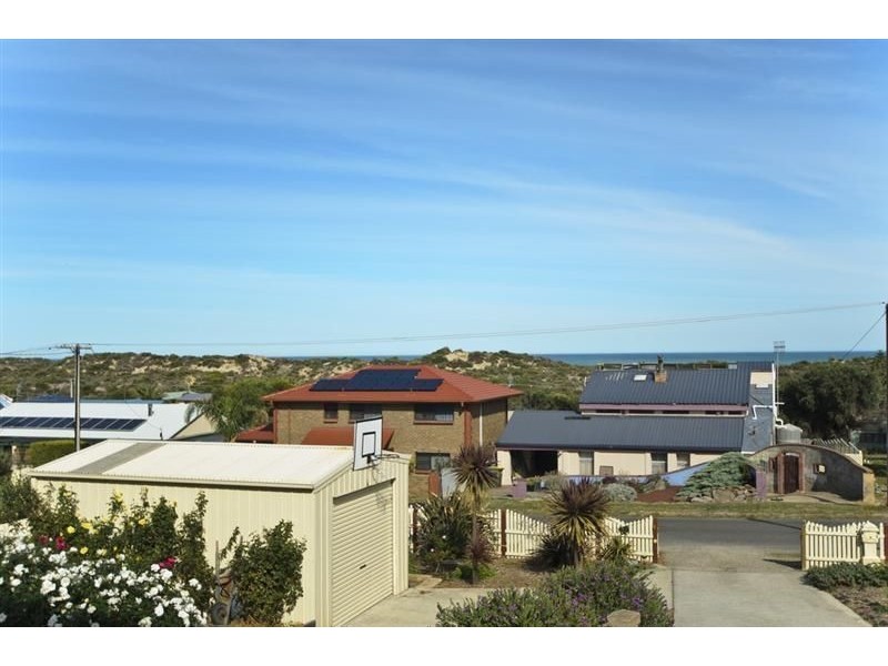 18 Underwood Avenue, Goolwa Beach SA 5214